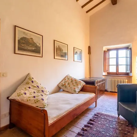 Сasa de vacaciones Vintage Mansion In With Garden Montegabbione